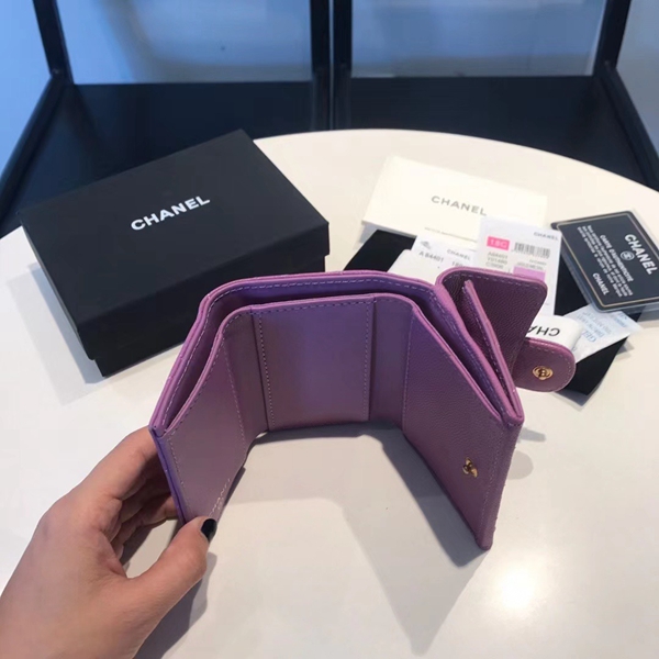 シャネル財布角部分ディテール